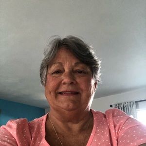 Meet your Posher, Phyllis